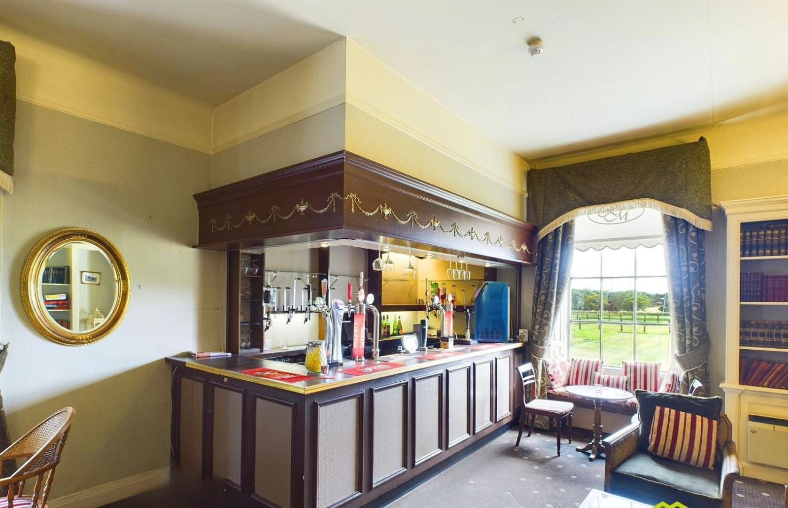 Rowley Manor Hotel Little Weighton 外观 照片